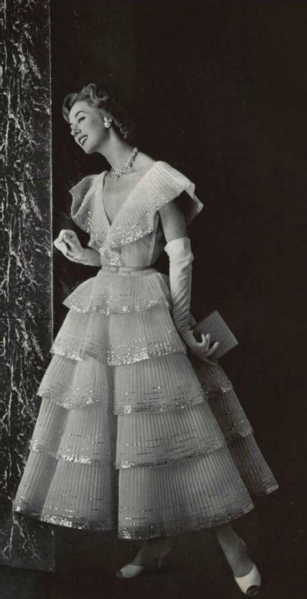 chanel gowns vintage|Vintage Chanel Fashion .